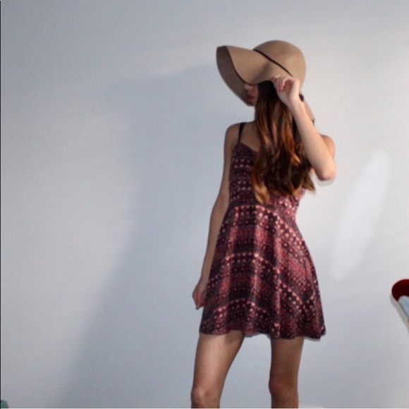 Forever 21 Aztec Patterned Fit and Flare Dress - Picture 2 of 2